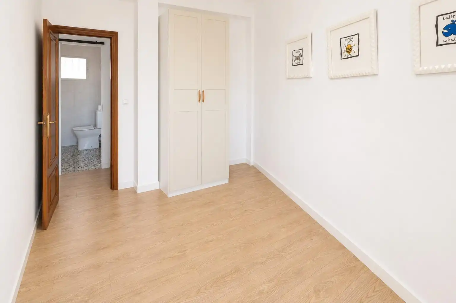 Bedroom of Flat for sale in Valencia  with Balcony