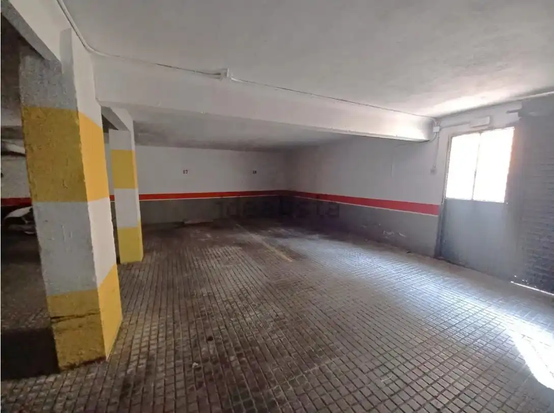 Einzelparkplatz mit Aufzug zum Verkauf in Carrer del Francolí, imagen 13