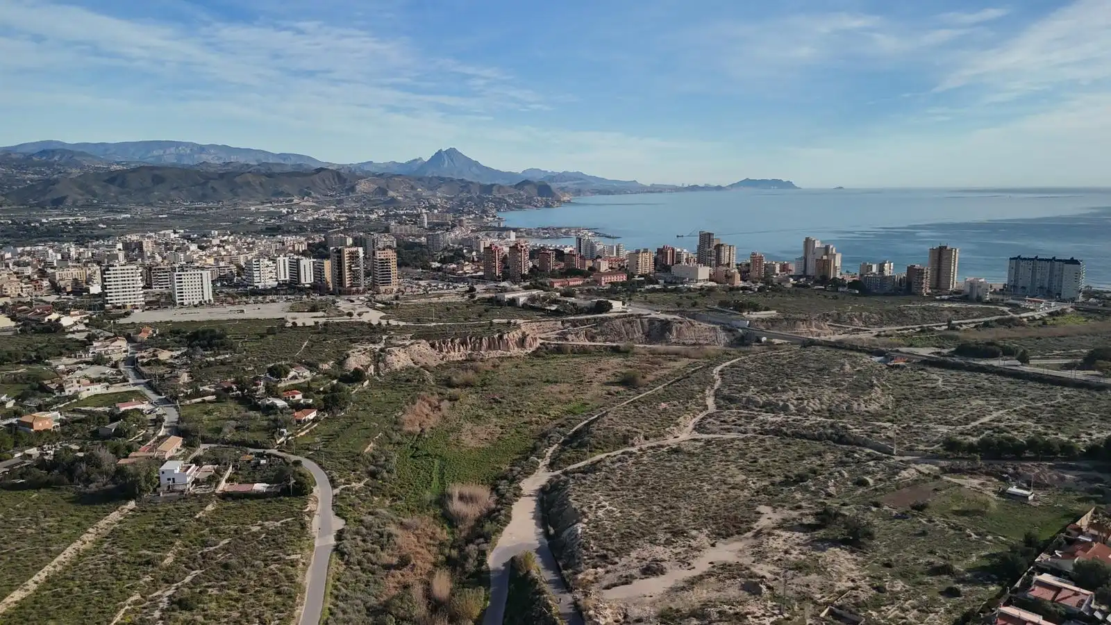 Exterior view of Houses for sale in El Campello  with Air Conditioner, Terrace and Swimming Pool