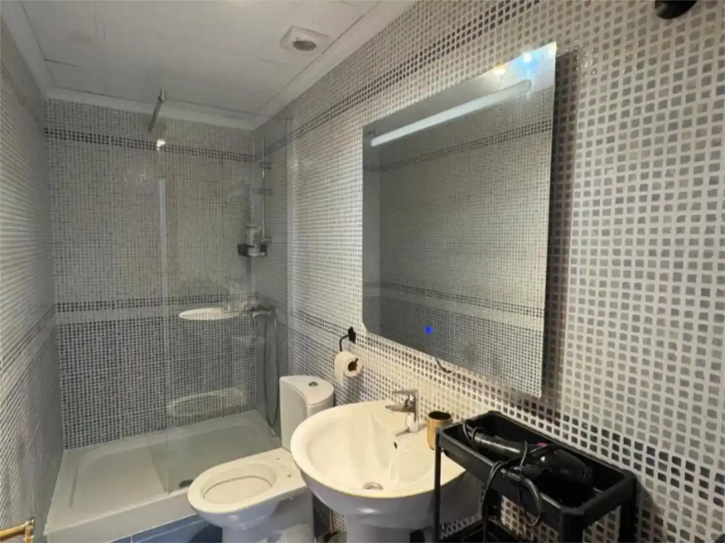 Bany de Apartament en venda en Calpe / Calp amb Aire condicionat, Piscina i Balcó