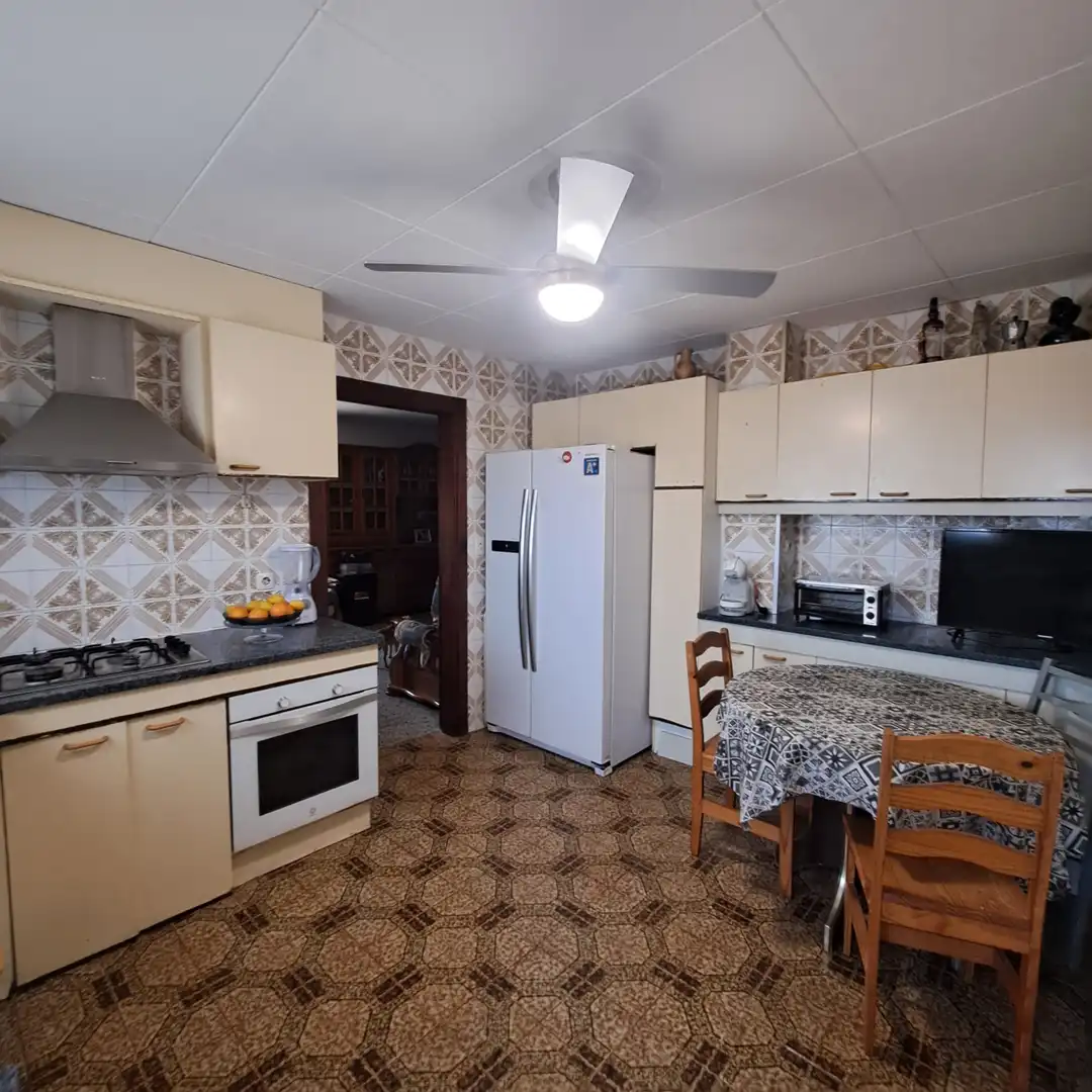 Casa amb terrassa en venda a Castellbisbal, imagen 7