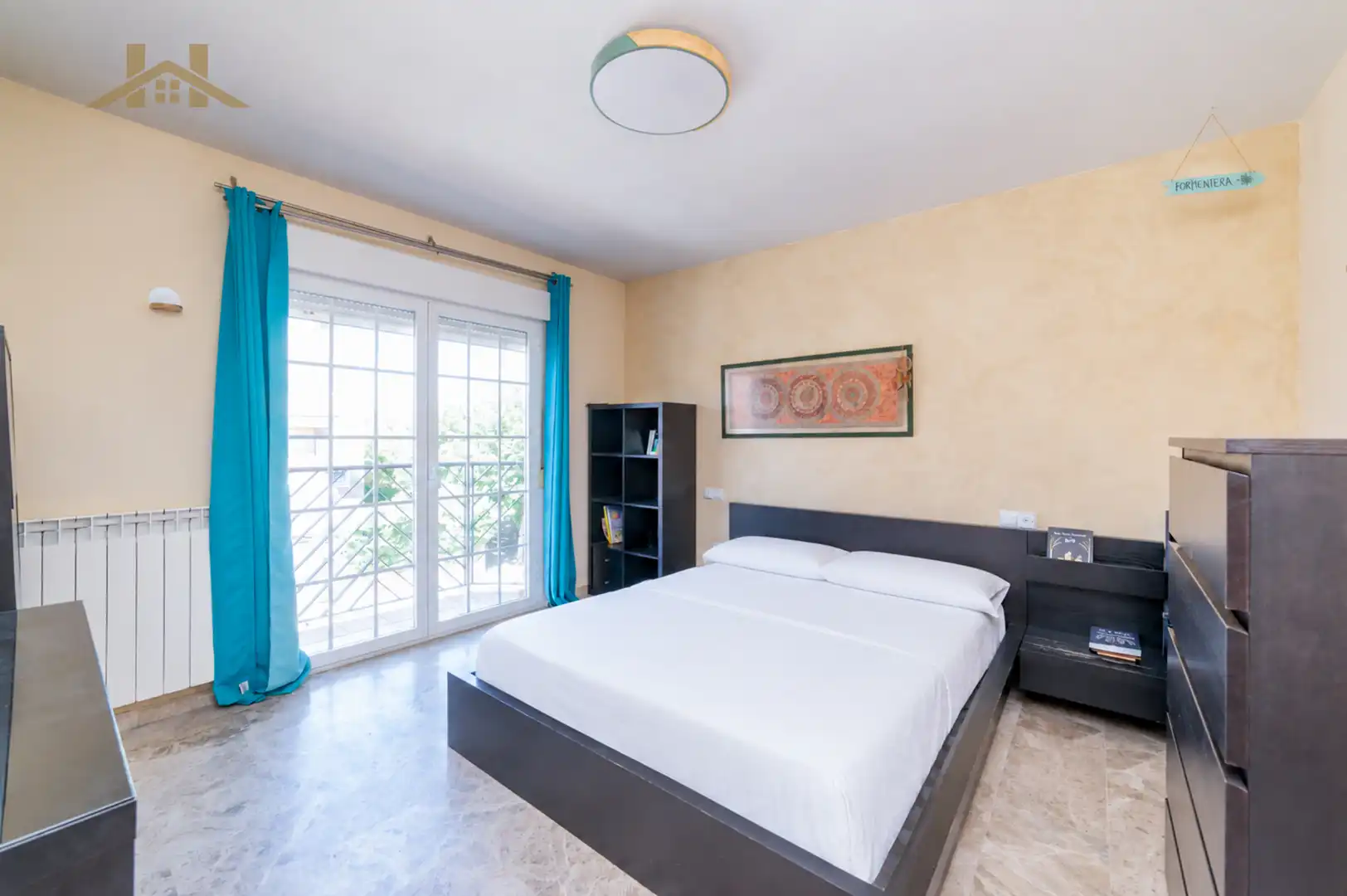 Bedroom of Houses for sale in Valdemoro  with Air Conditioner, Heating and Parquet flooring