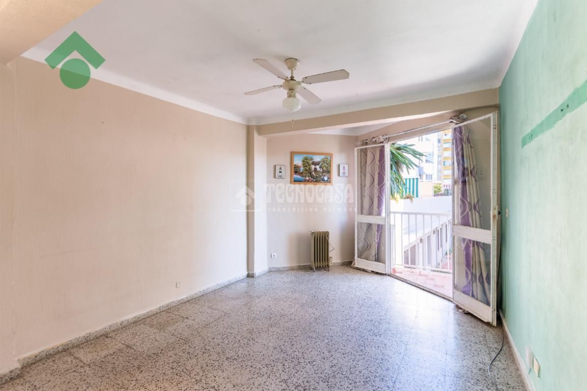 Bedroom of Flat for sale in Vélez-Málaga  with Air Conditioner and Balcony