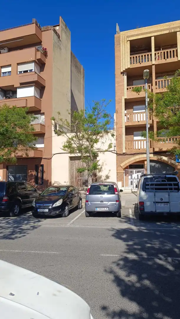Außenansicht von Residential zum Verkauf in Tortosa