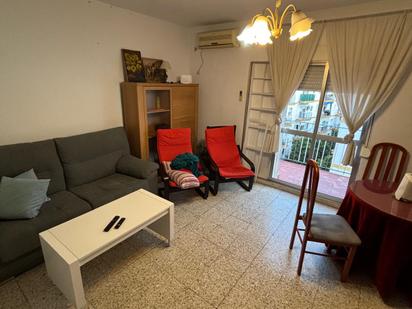 Living room of Flat for sale in  Sevilla Capital  with Terrace