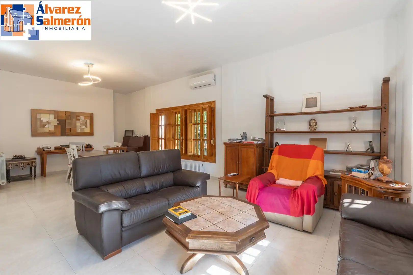 Sala de estar de Casa o chalet en venta en Altos de la Zubia