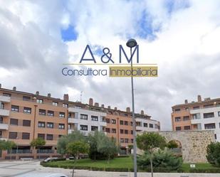 Vista exterior de Edifici en venda en Valladolid Capital