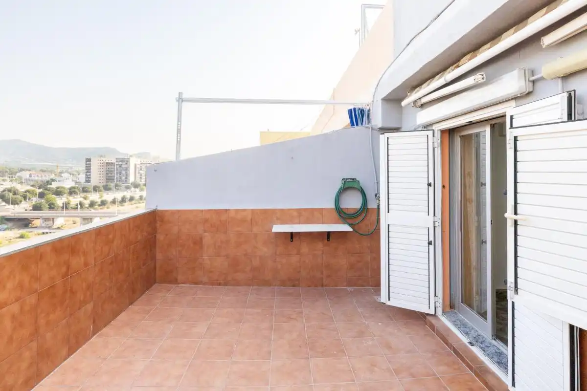 Terrassa de Àtic en venda en Sagunto / Sagunt amb Calefacció, Terrassa i Balcó