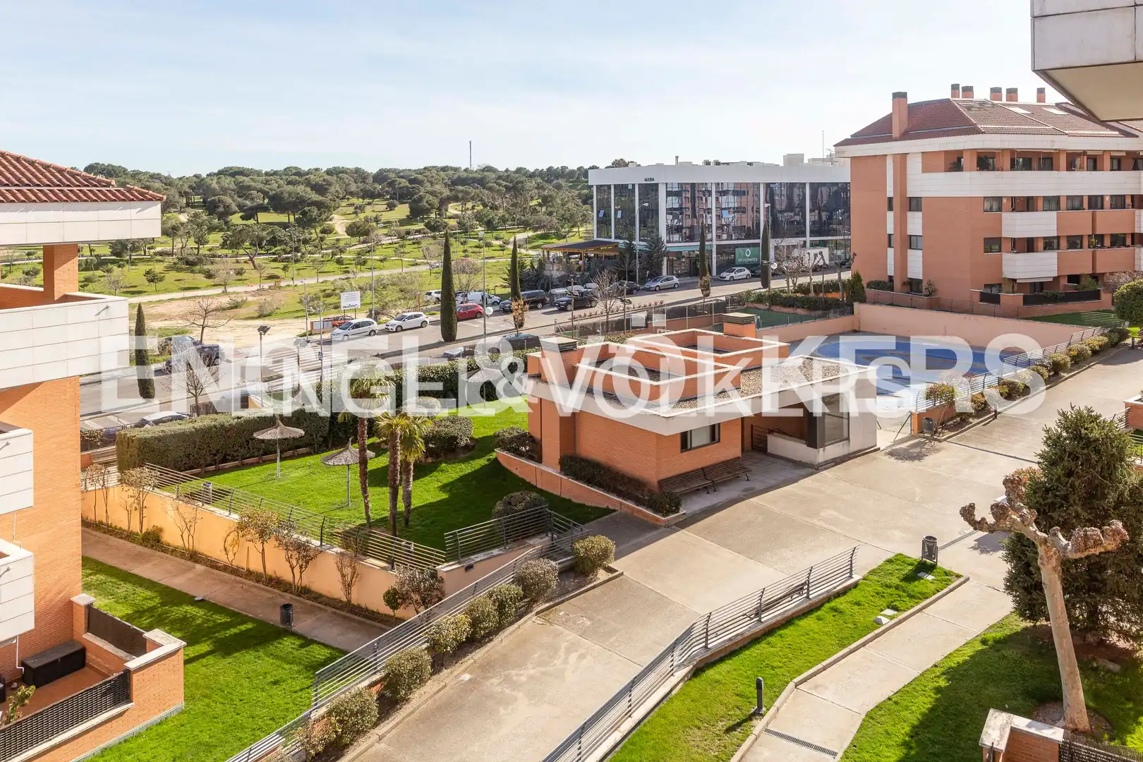 Flat with pool for sale in Zona Monte El Pilar, imagen 30