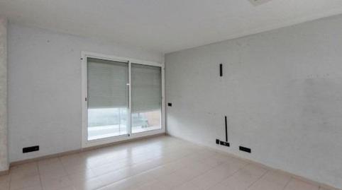 Foto 3 de Piso en venta en Torre-romeu, Sabadell