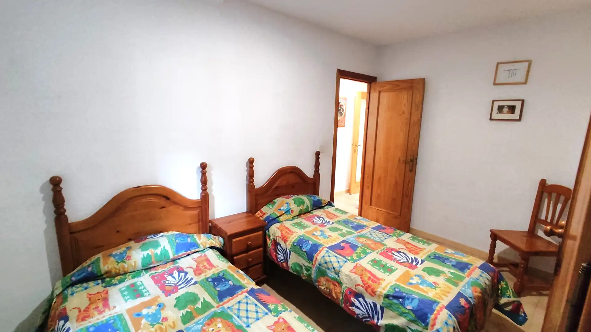 Habitación de Piso en venta en Biescas con Calefacción, Terraza y Amueblado