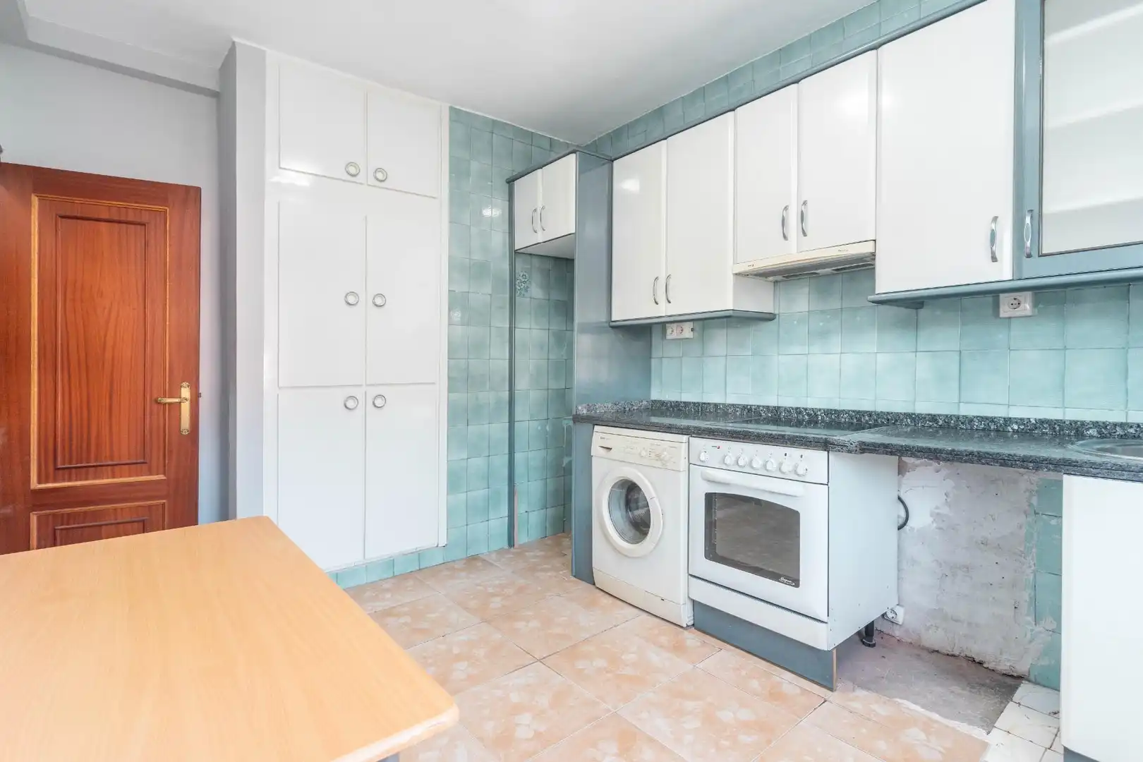 Kitchen of Buildings for sale in Langreo