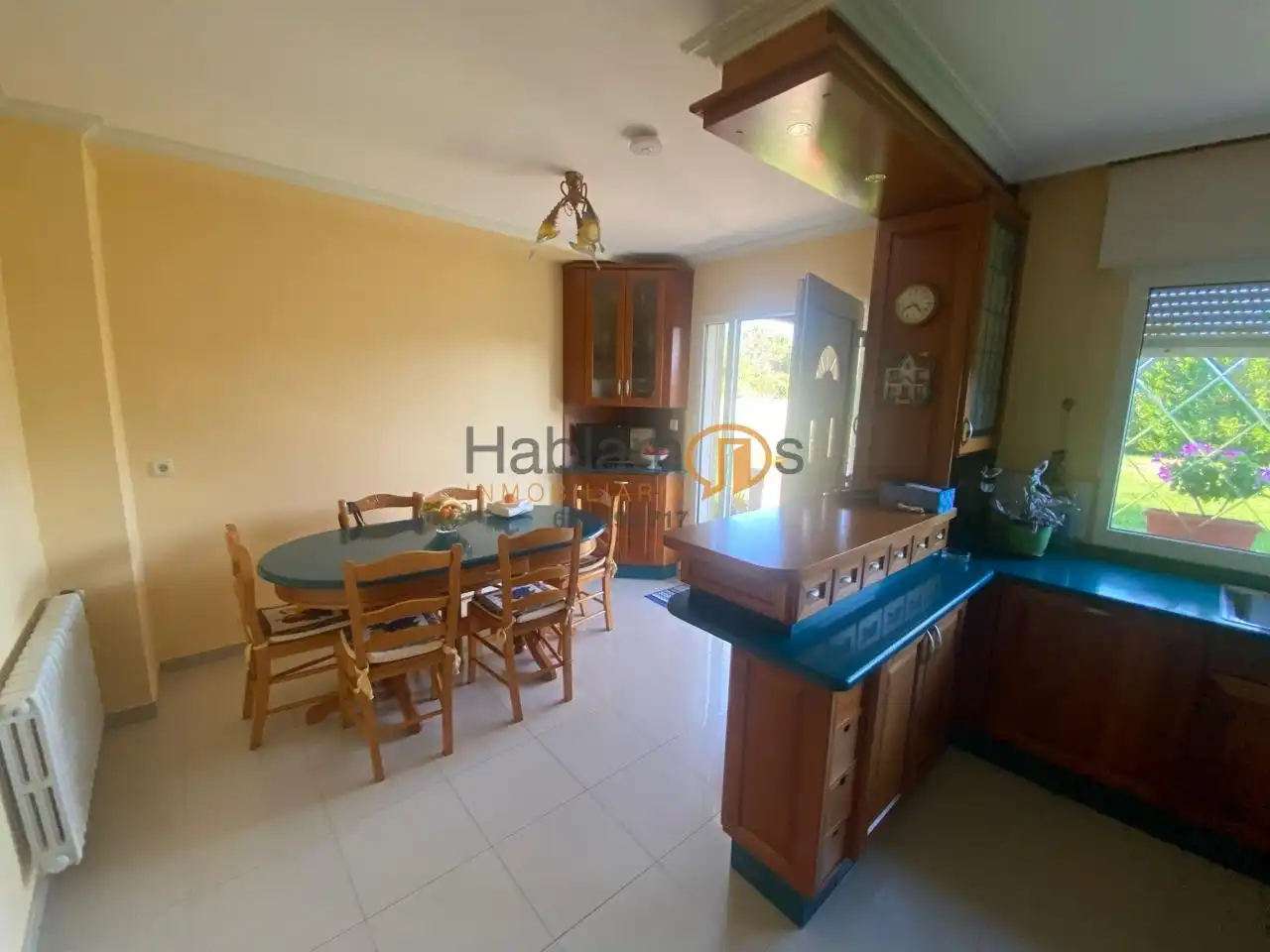 Cocina de Casa o chalet en venta en A Illa de Arousa  con Calefacción, Jardín privado y Terraza