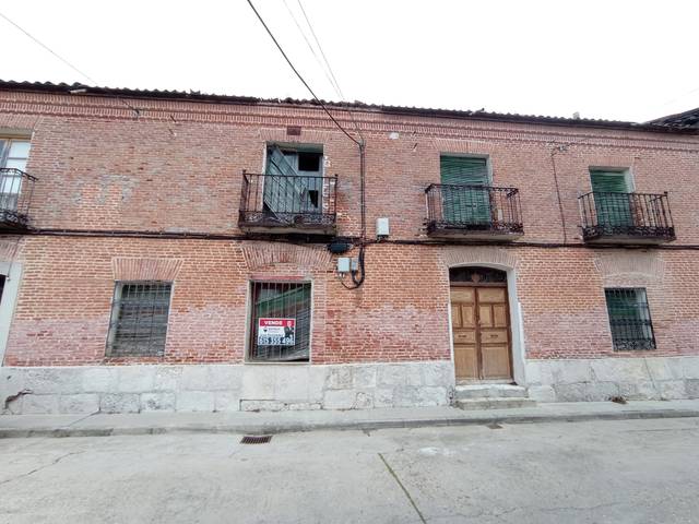 Casa adosada en Venta en Calle Humilladero, 3 en La Pedraja de Portillo