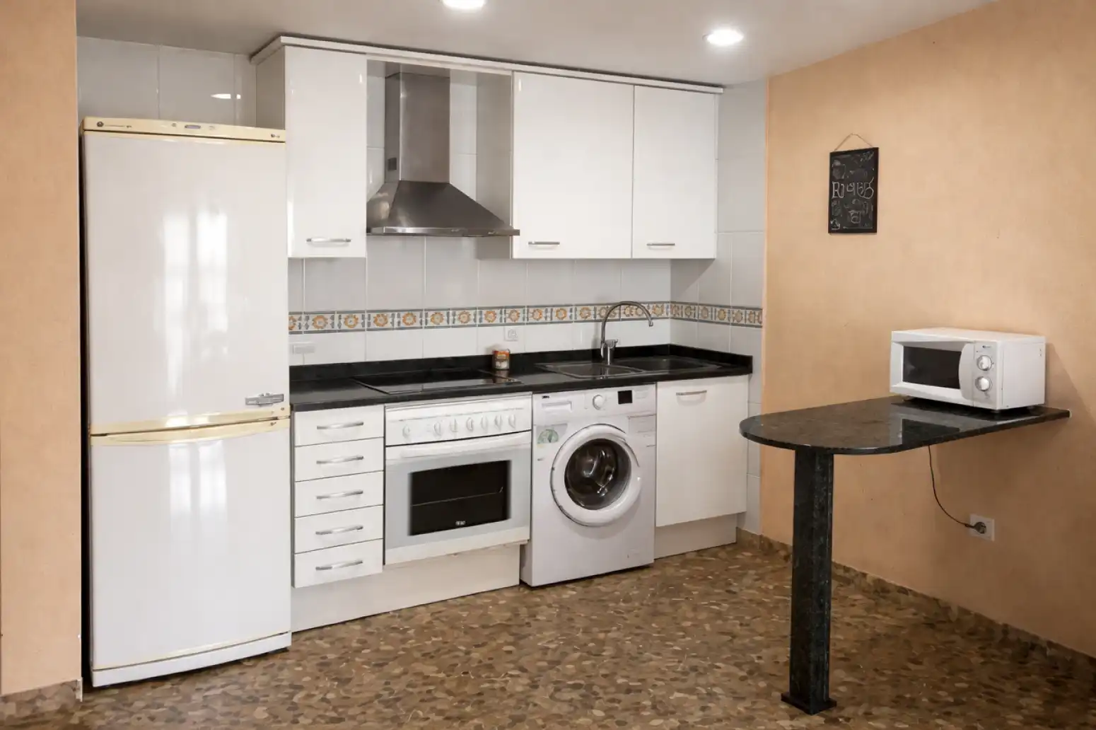 Cocina de Piso en venta en Valencia con Aire acondicionado, Calefacción y Amueblado