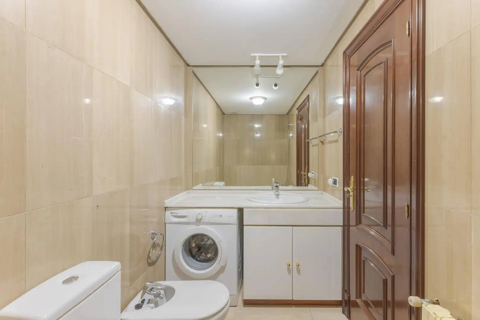 Flat for rent in Calle EDUARDO IGLESIAS, Centro - Areal