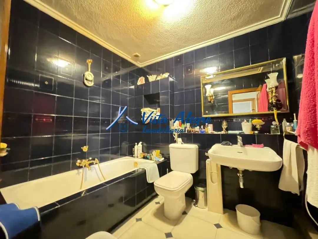 Bathroom of Buildings for sale in Fresneña