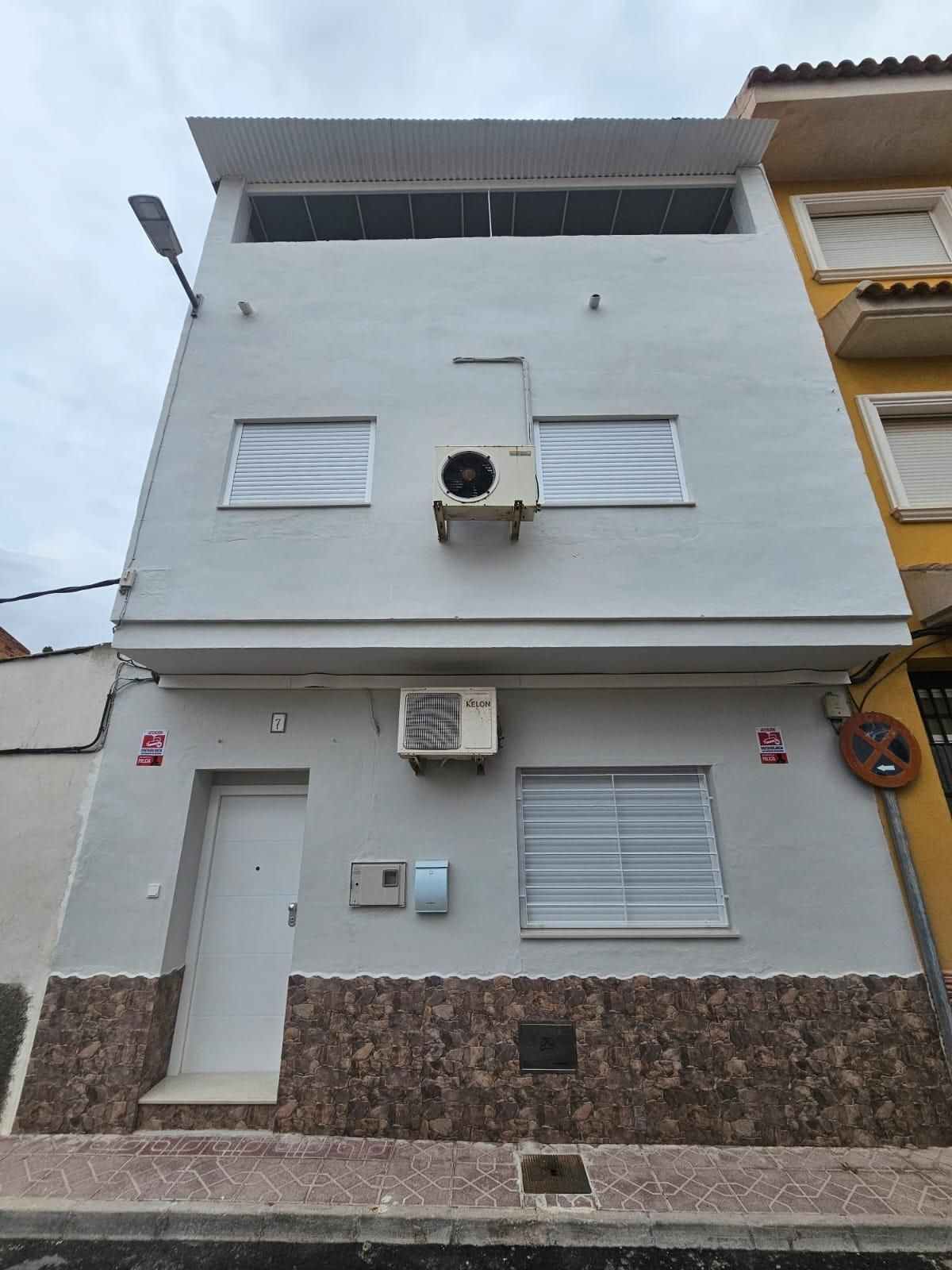 Exterior view of Duplex for sale in Ceutí