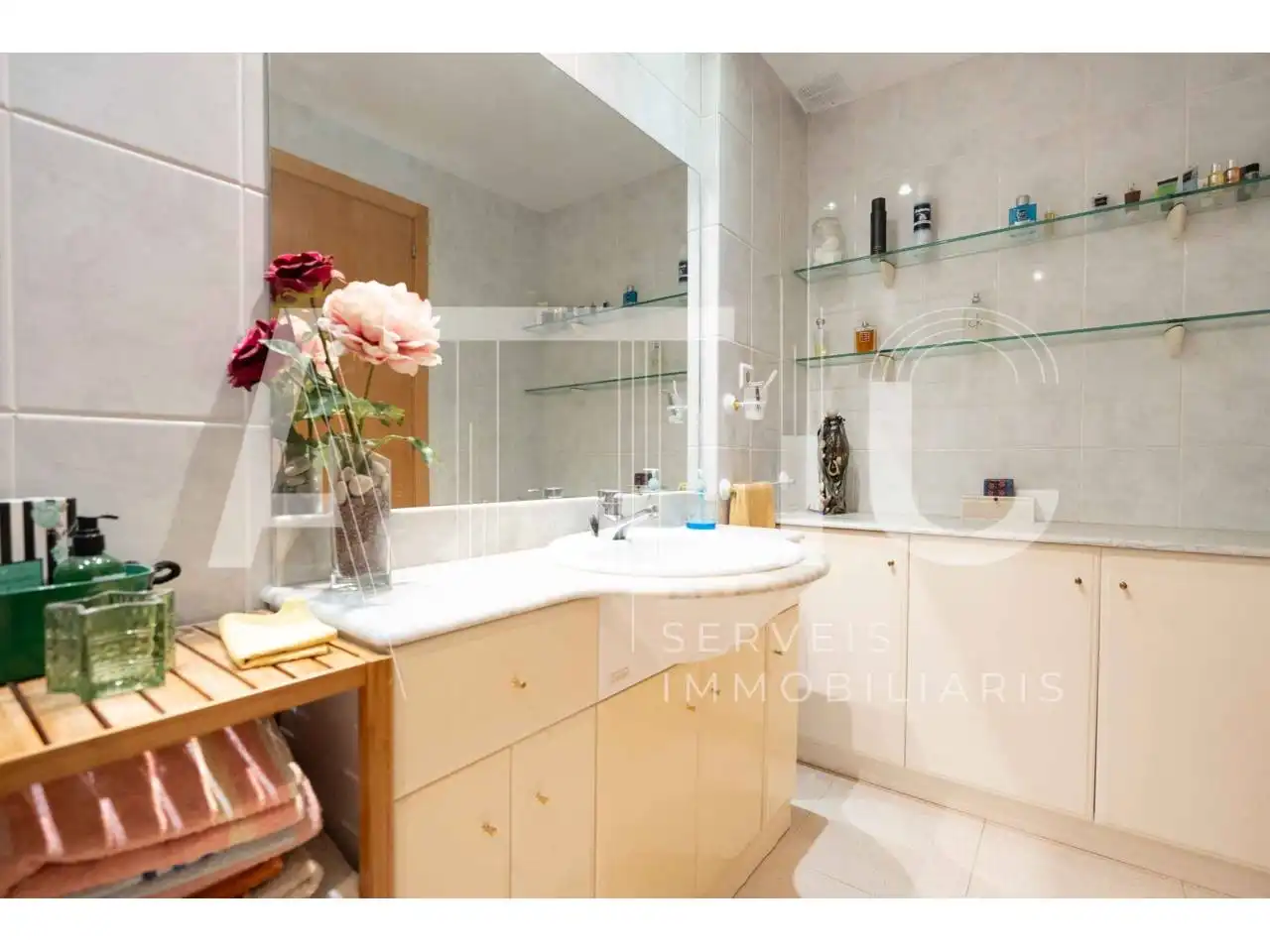 Baño de Piso en venta en Sabadell con Aire acondicionado, Calefacción y Parquet