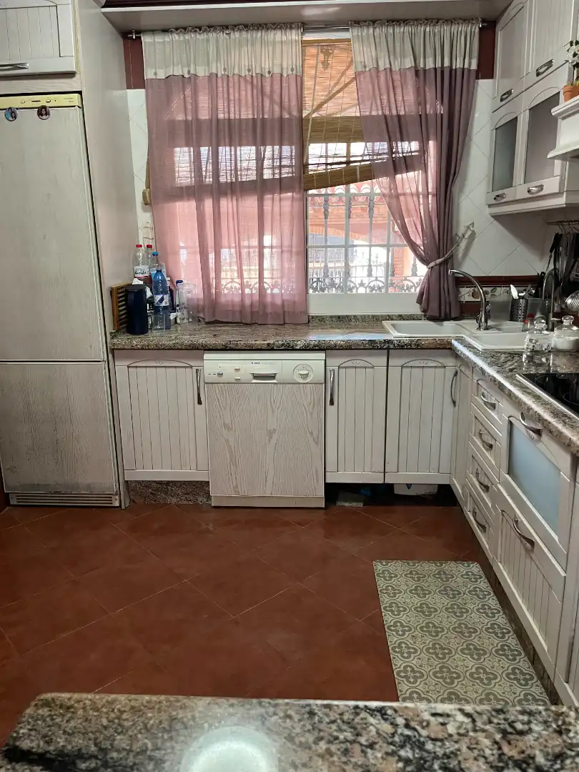 Cocina de Casa adosada en venta en Cártama con Amueblado