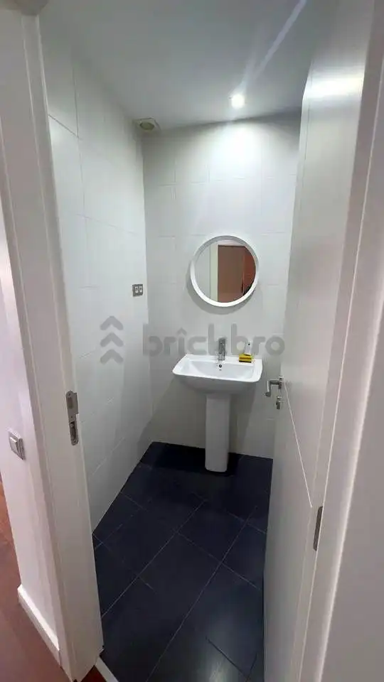 Baño de Oficina de alquiler en Matadepera con Aire acondicionado