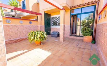 Exterior view of Single-family semi-detached for sale in Algeciras  with Heating