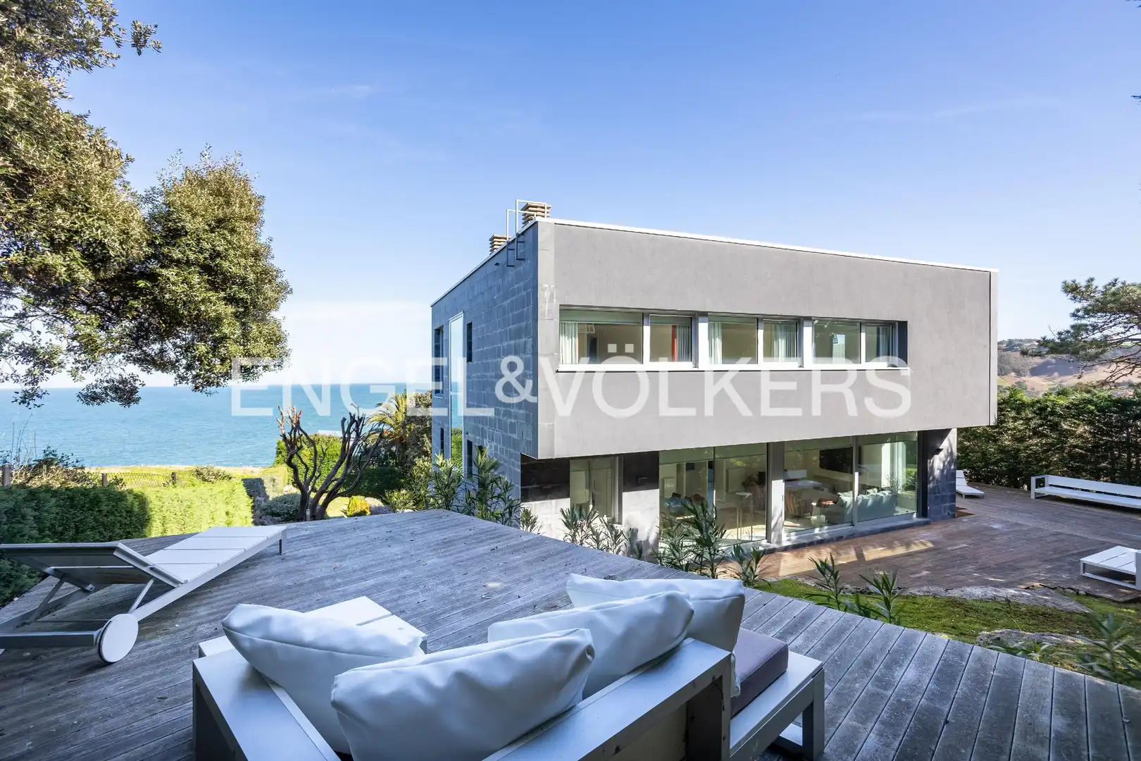 Terraza de Casa o chalet en venta en Bareyo con Calefacción, Jardín privado y Terraza