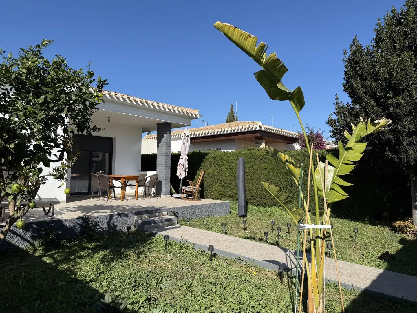 Casa con piscina en venta en Calle Salvador Rueda Cmor, imagen 4