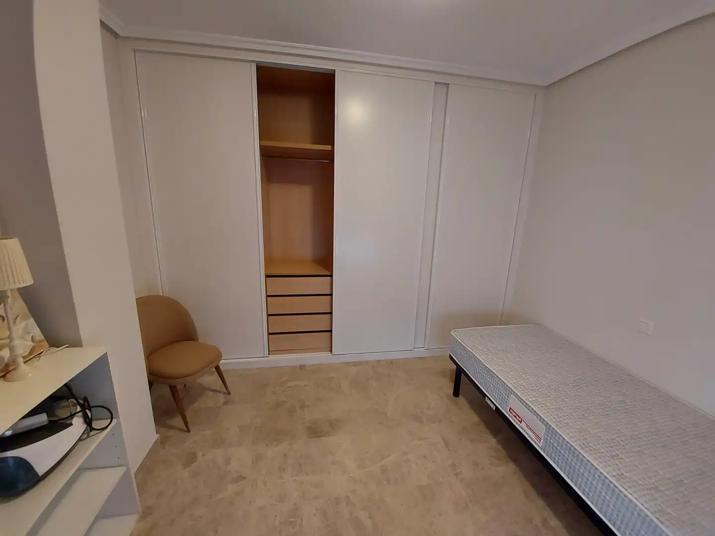 Schlafzimmer von Maisonette zur Miete in Badajoz mit Klimaanlage, Heizung und Terrasse