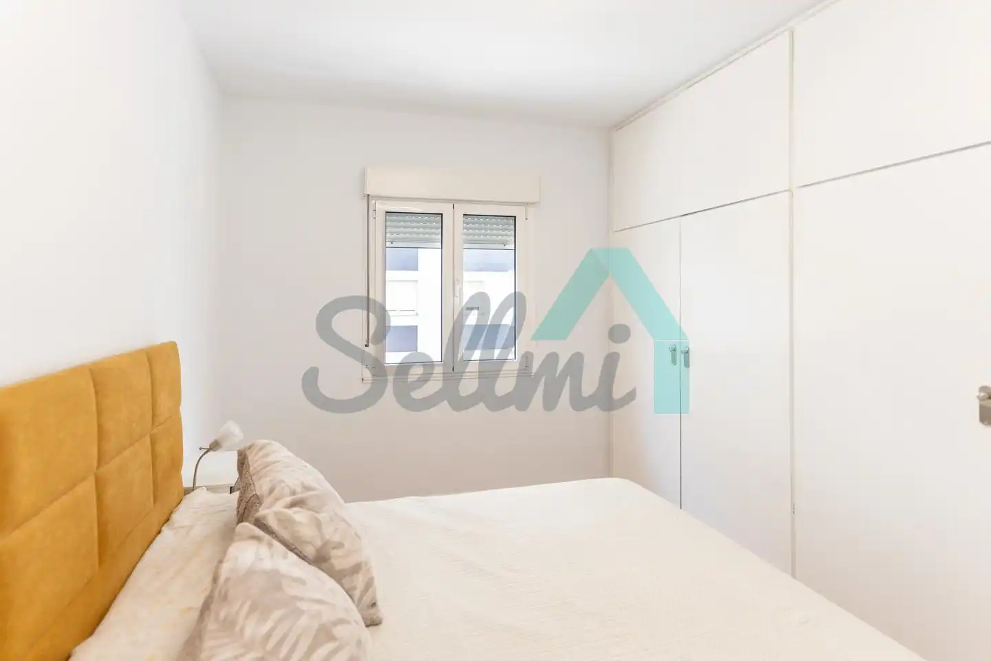 Bedroom of Flat for sale in Gijón   with Terrace and Furnished