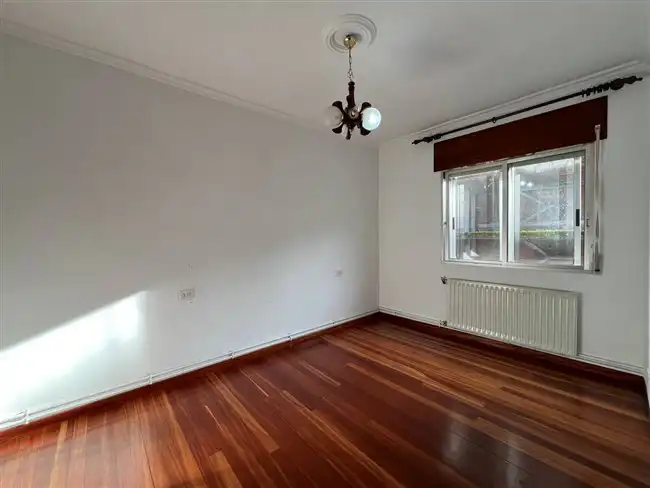 Schlafzimmer von Gebäude zum Verkauf in Monterroso