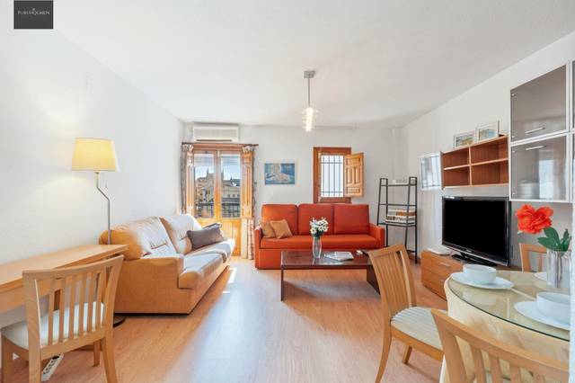 Piso en Venta en Calle Elvira, 136 en Barrio de Albaicín