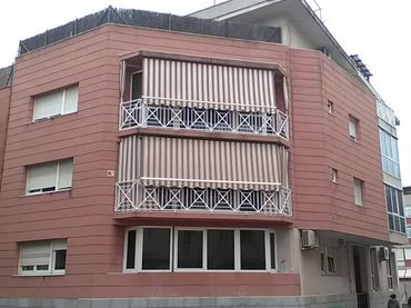 Ground floor with lift for sale in Carrer d'Antoni Gaudí 88
