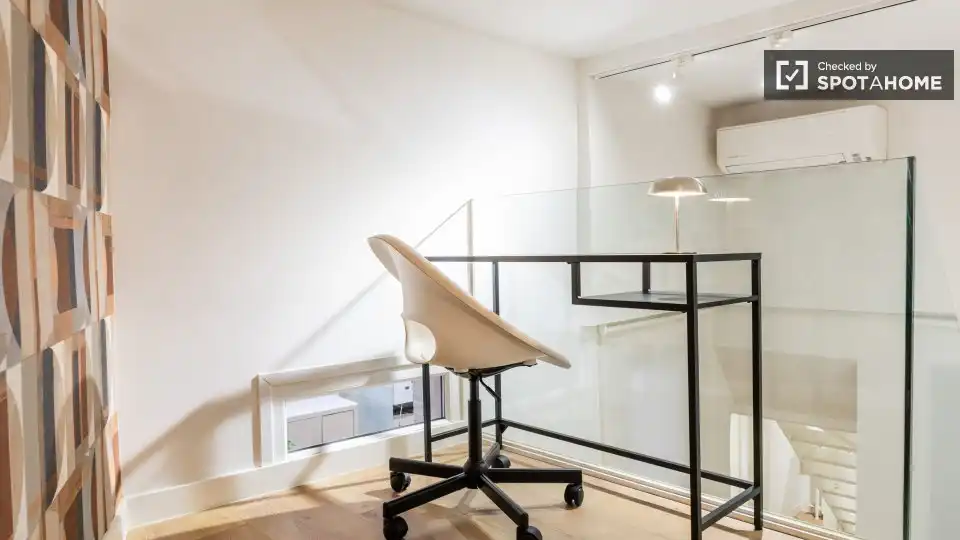 Appartamento con terrazza in affitto a Chamberí, imagen 18