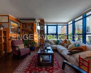 Living room of Attic for sale in Girona Capital  with Air Conditioner, Terrace and Balcony