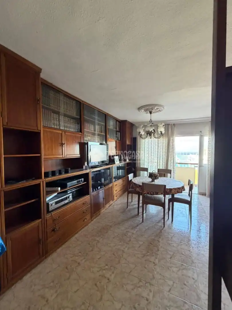Sala d'estar de Pis en venda en Santa Cruz de Tenerife amb Balcó
