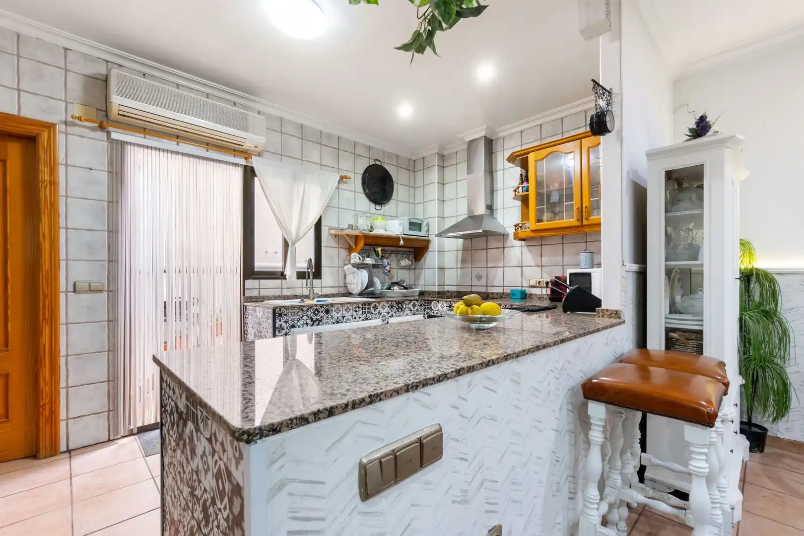 Cocina de Casa adosada en venta en Rojales con Aire acondicionado