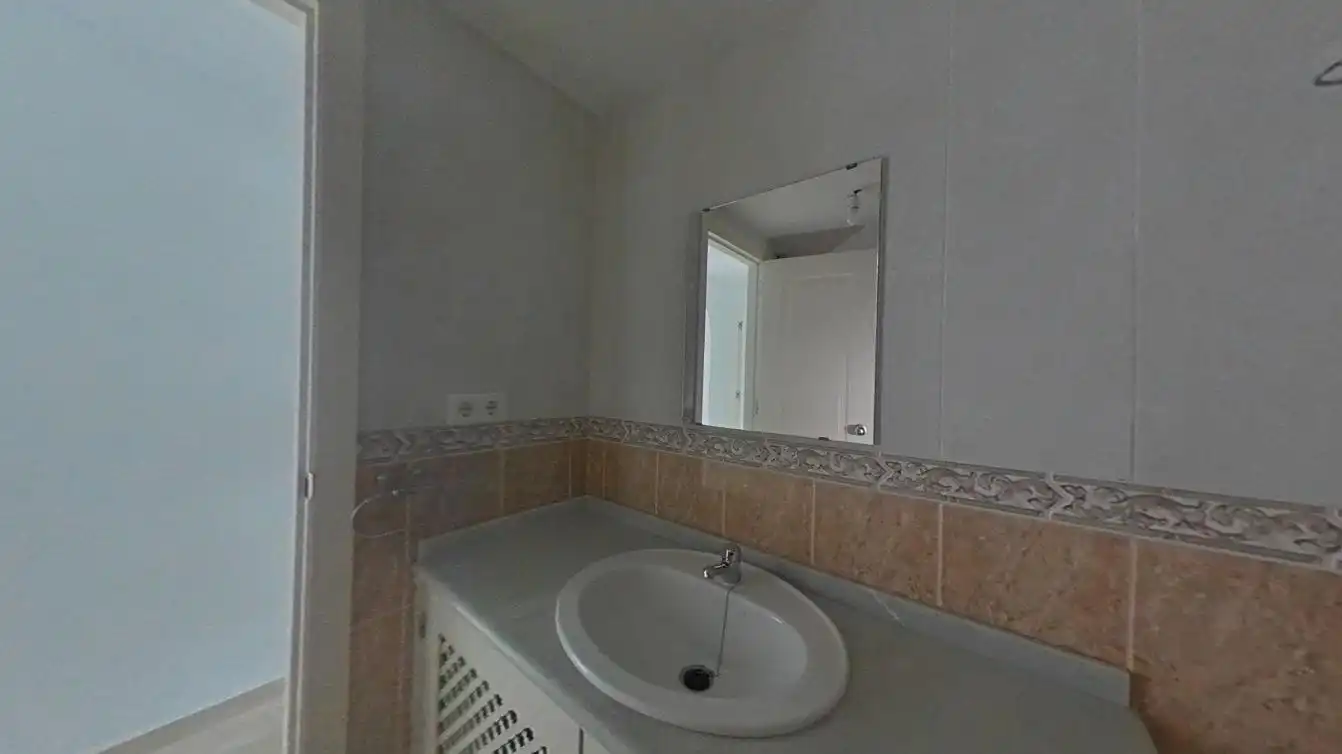 Bany de Pis en venda en Estepona amb Piscina
