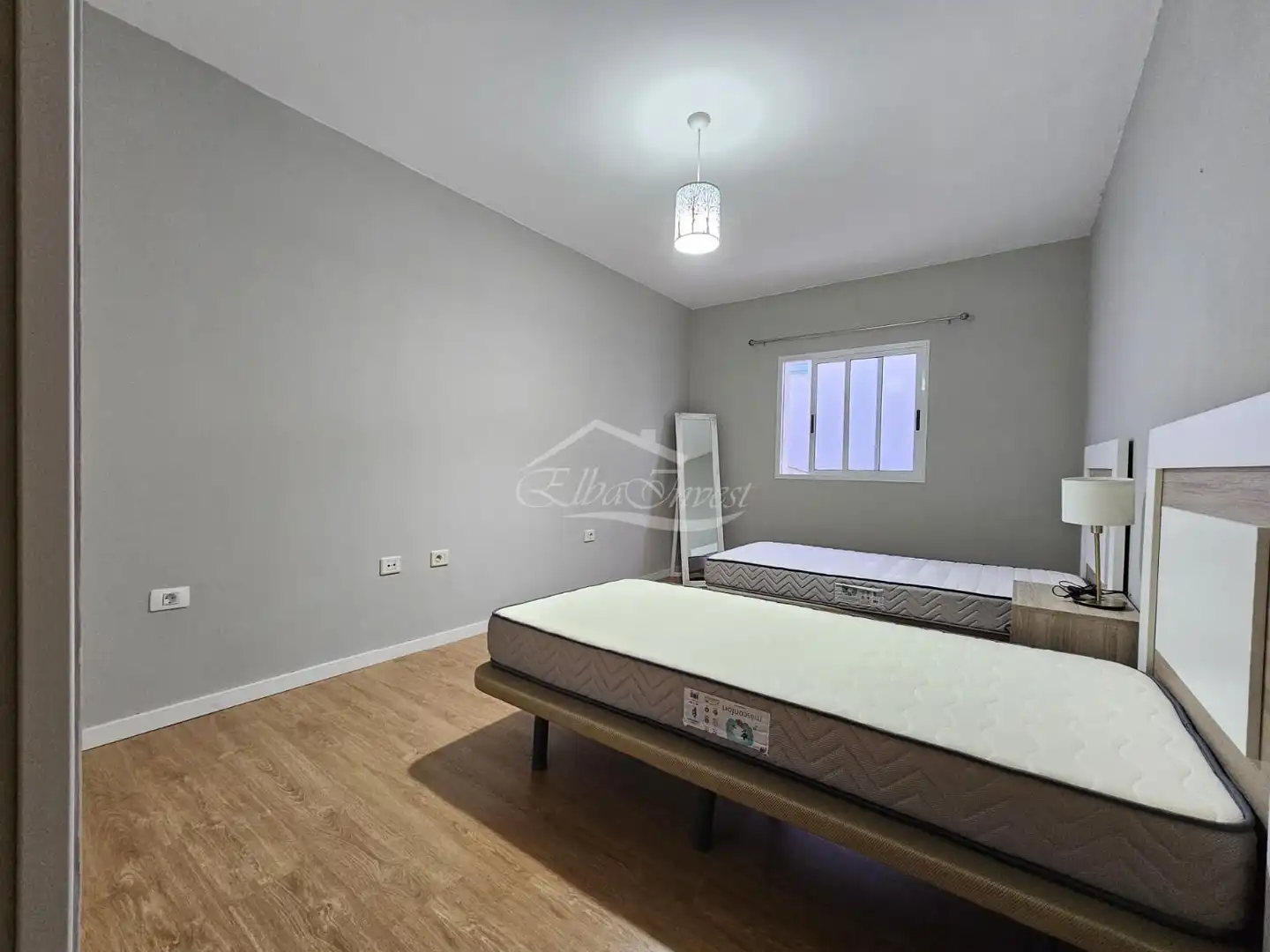 Appartamento con terrazza in affitto a Casco Urbano, imagen 22
