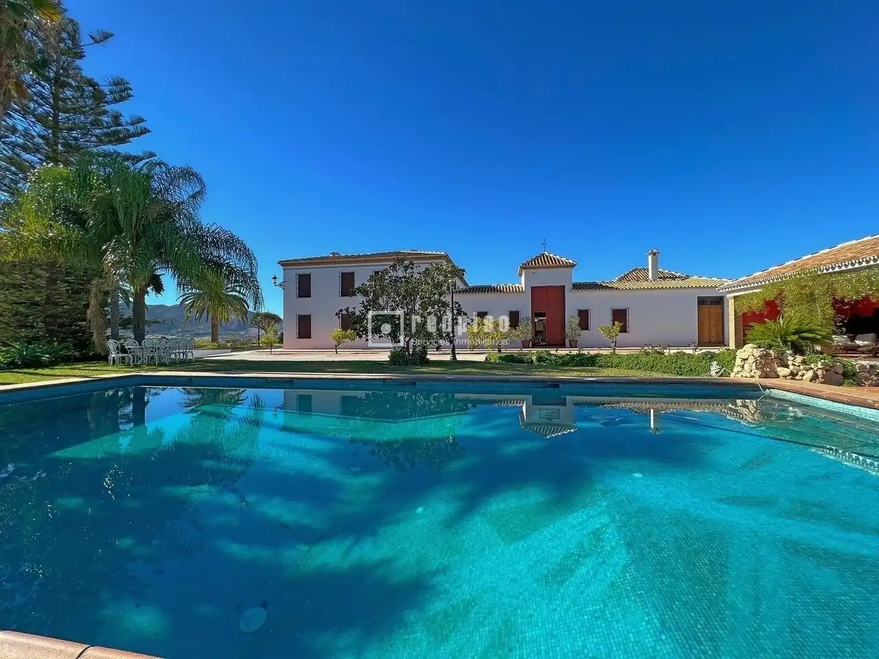 Vista exterior de Casa o chalet en venta en Cártama con Aire acondicionado, Terraza y Trastero