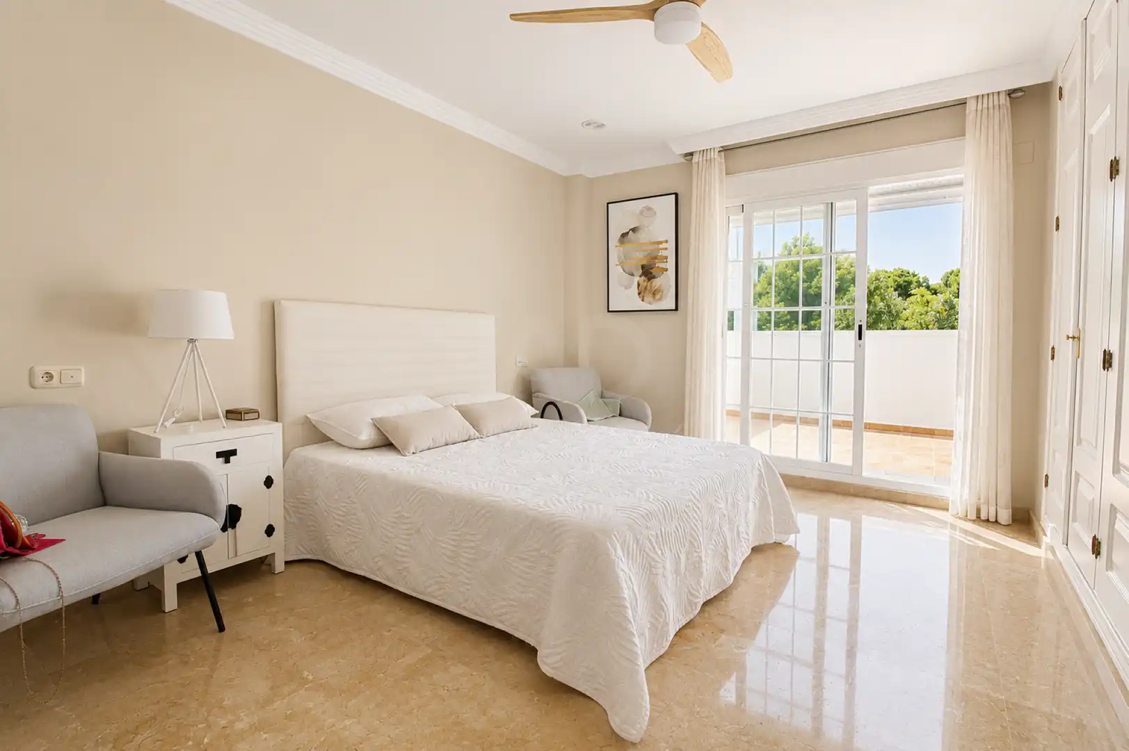 Bedroom of Flat for rent in Marbella  with Terrace and Swimming Pool