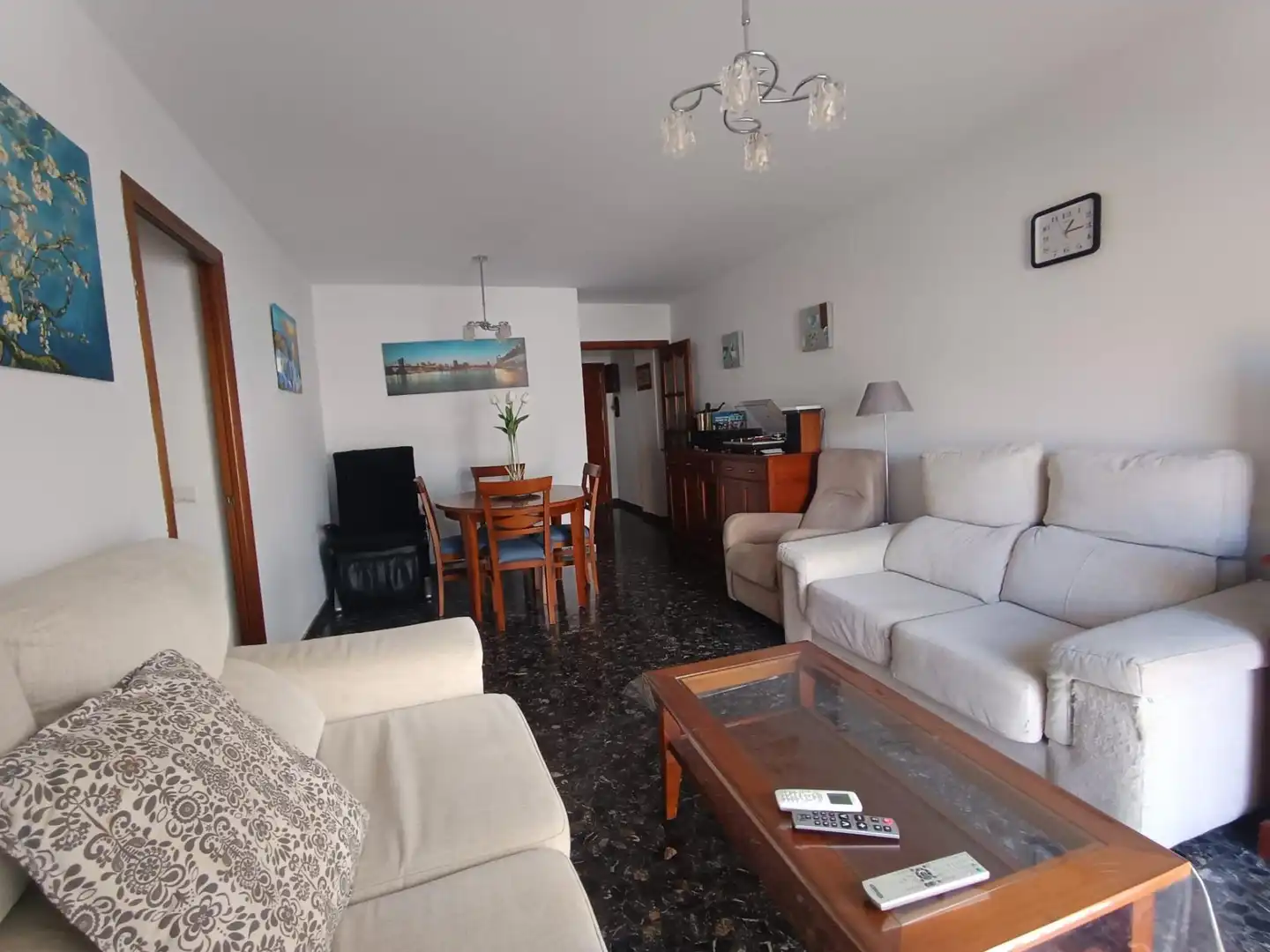 Sala d'estar de Pis en venda en Fuengirola amb Aire condicionat, Calefacció i Terrassa