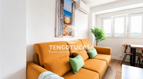 Foto 2 de Piso en venta en Calle y Travesía del Poeta Blas de Otero, 11, Ventas, Madrid Capital