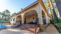 Vista exterior de Casa o xalet en venda en Elche / Elx amb Aire condicionat, Terrassa i Piscina