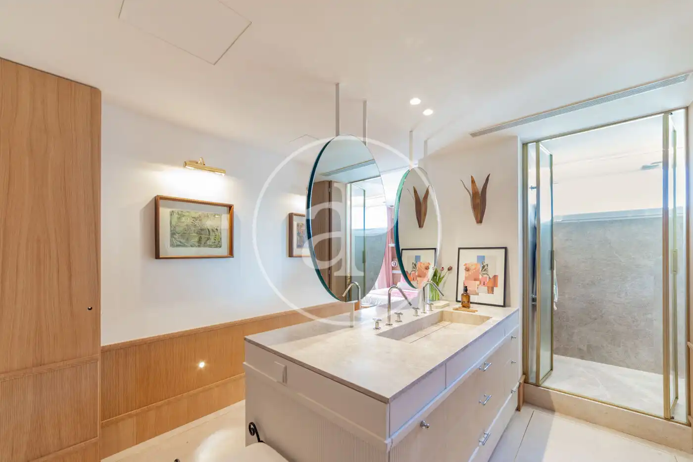 Badezimmer von Wohnung zum Verkauf in Madrid mit Klimaanlage, Heizung und Terrasse