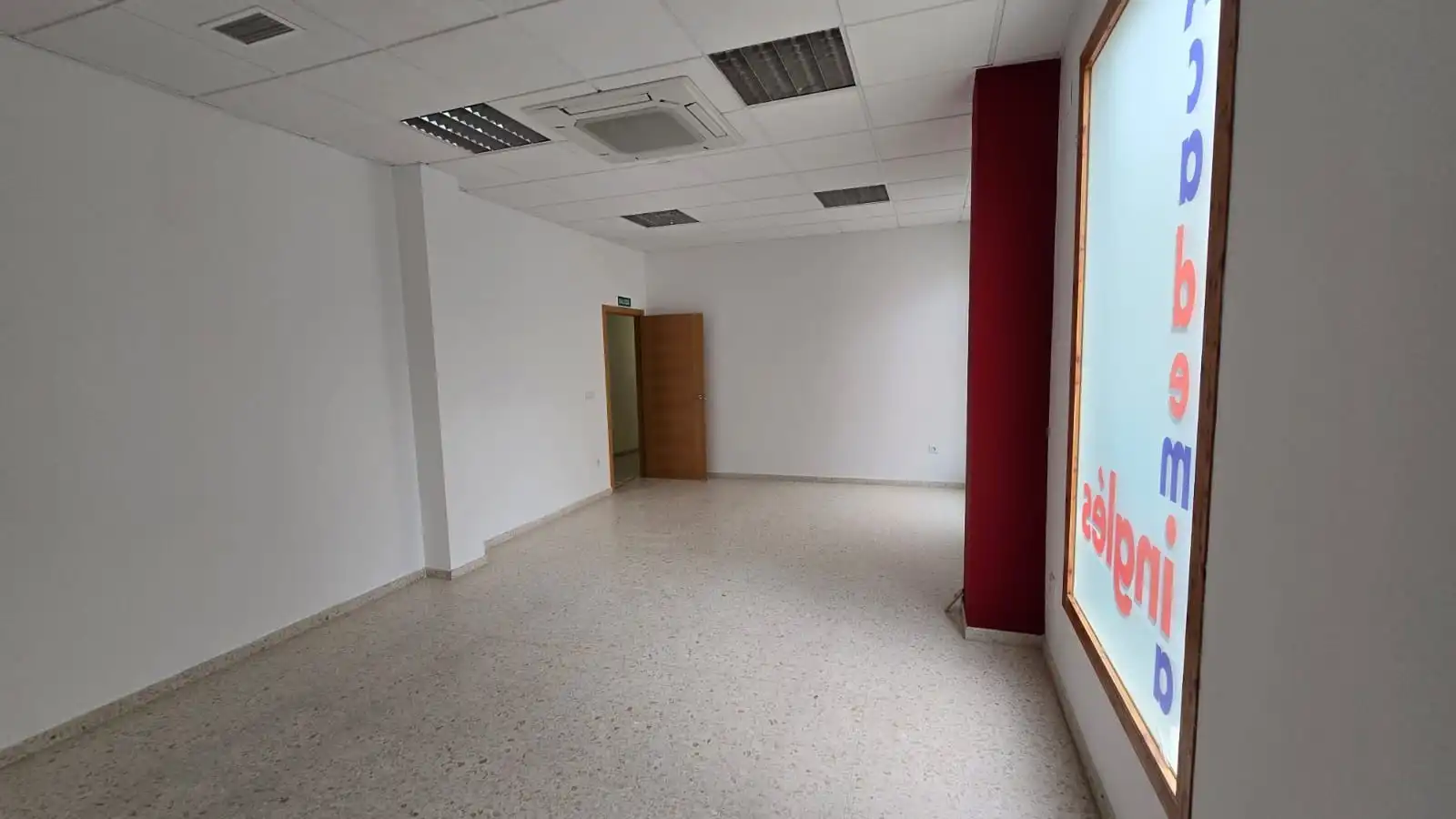Local comercial en alquiler en Rute, imagen 2
