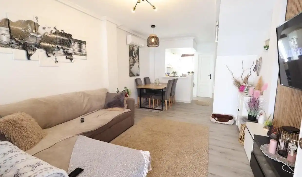 Reihenhaus mit Pool zum Verkauf in N/A, imagen 5