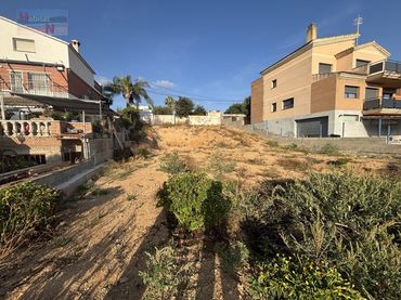 Terreno residenziale in vendita a Calle Sevilla-Ur Priorat