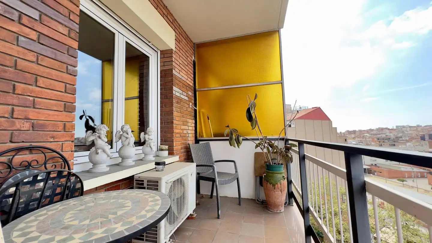Terrassa de Pis en venda en Barcelona amb Aire condicionat, Parquet i Terrassa
