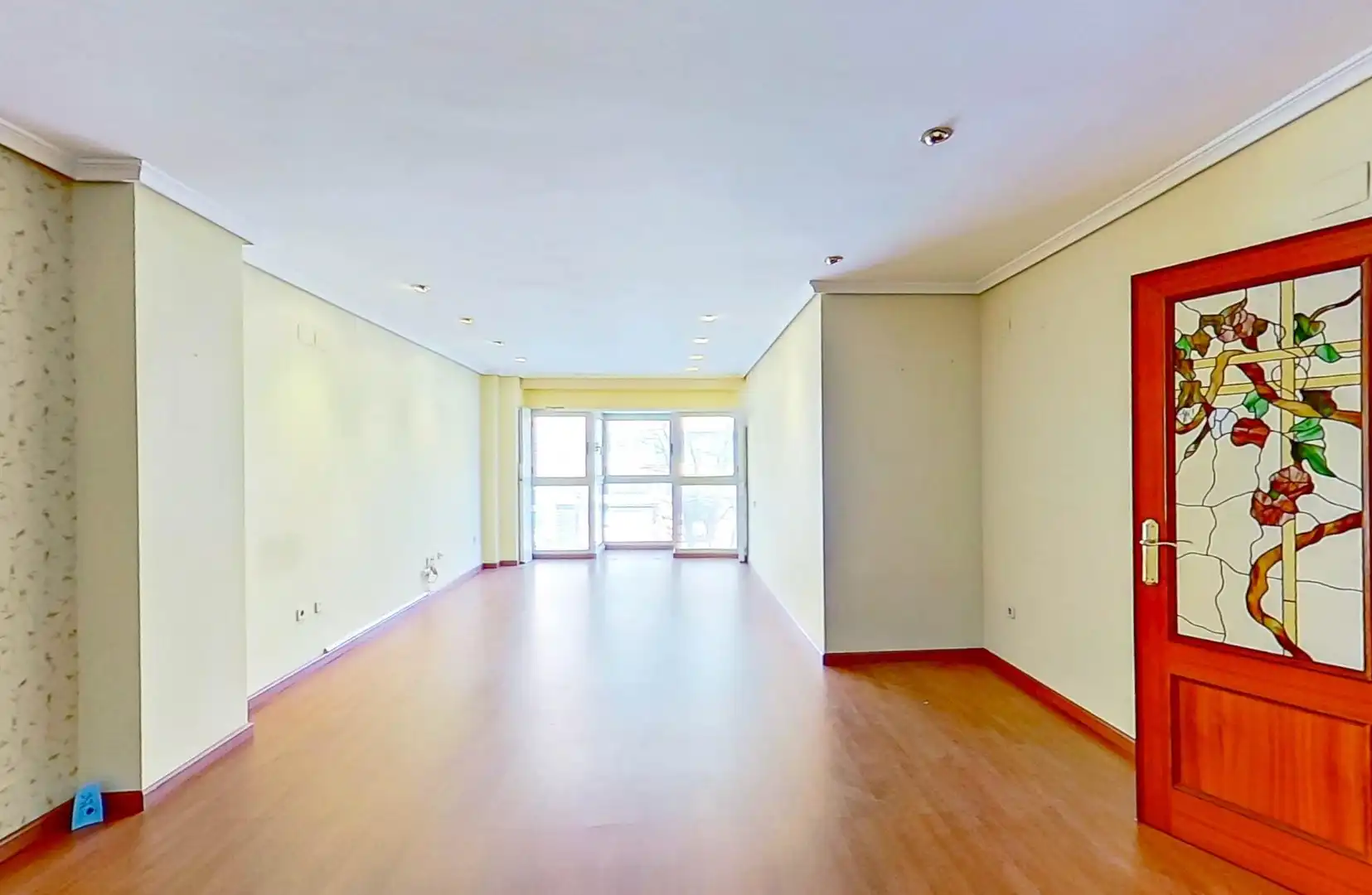 Piso en venta en Valencia con Parquet y Terraza